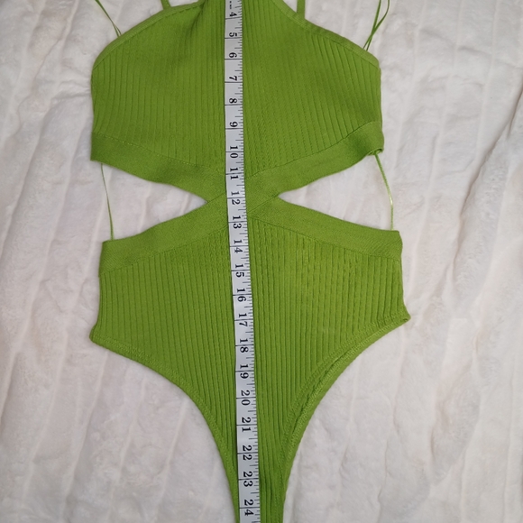 ZARA Green Ribbed Cutout Bodysuit | Criss-Cross Waist | Size M | NWT - Picture 11 of 16